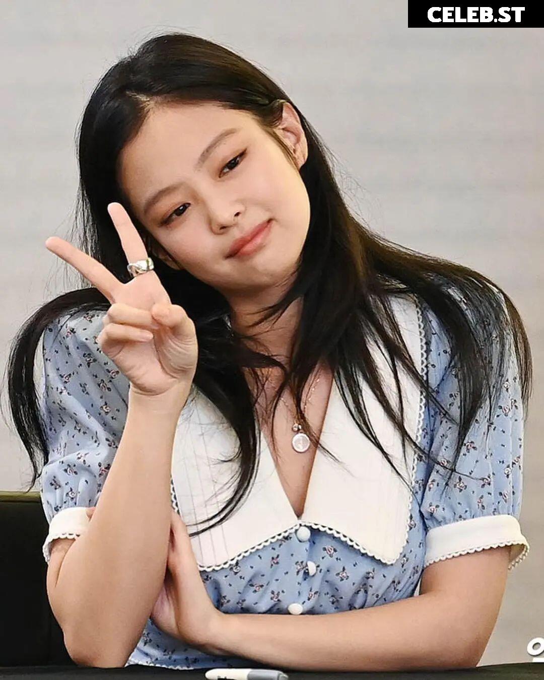 Jennie | BLΛƆKPIИK (Blackpink) Image 4370009