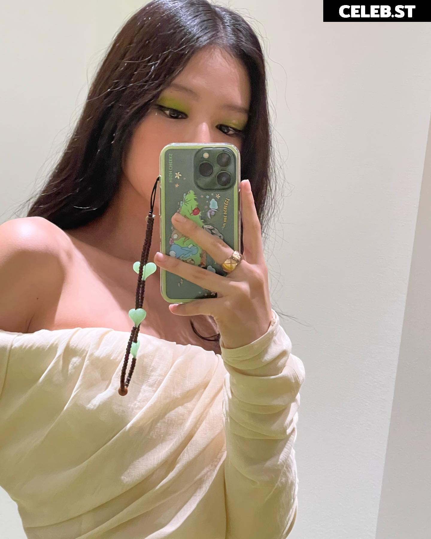 Jennie | BLΛƆKPIИK (Blackpink) Image 4370234