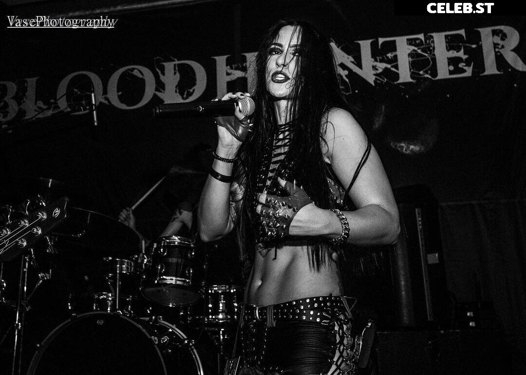 Women of Metal Image 4365420