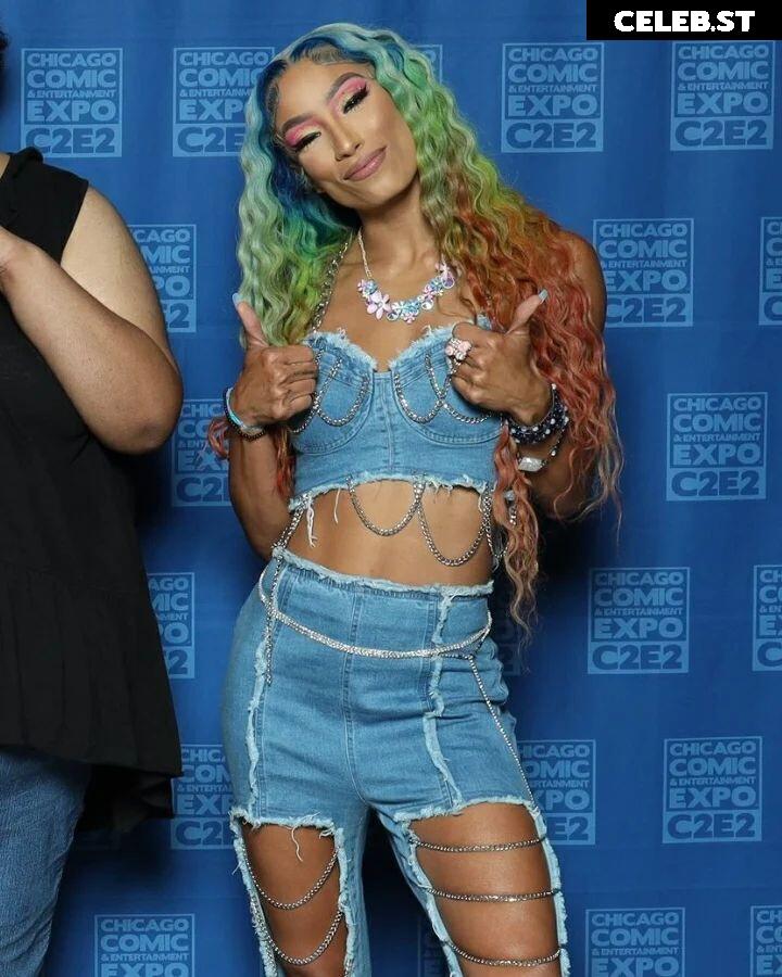 WWE Sasha Banks | Mercedes Moné Image 4366690