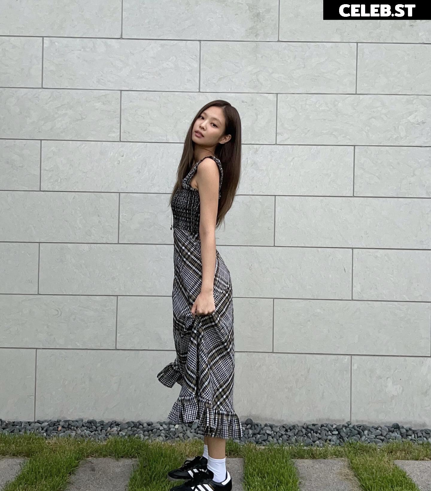 Jennie | BLΛƆKPIИK (Blackpink) Image 4366644