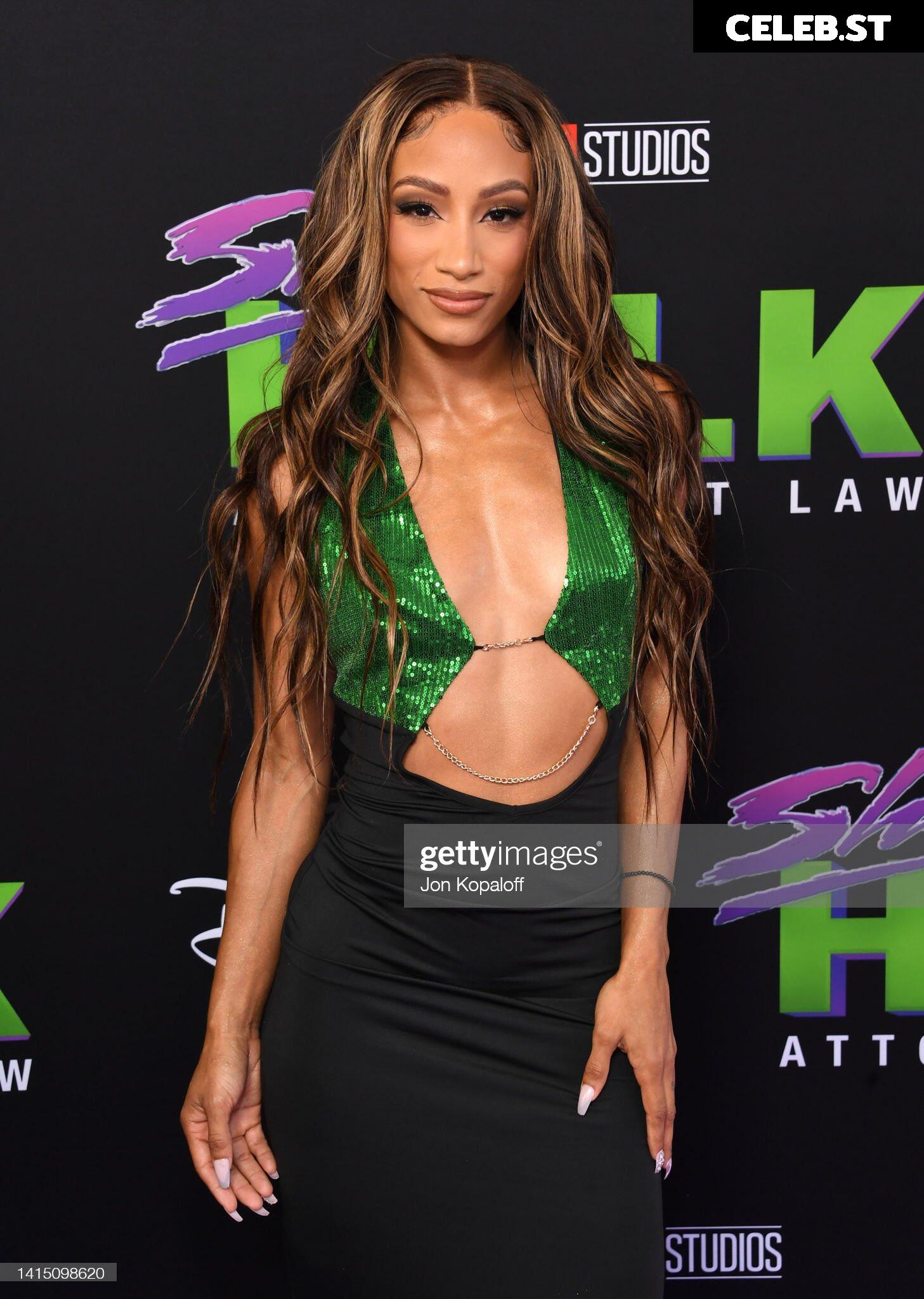 WWE Sasha Banks | Mercedes Moné Image 4367795