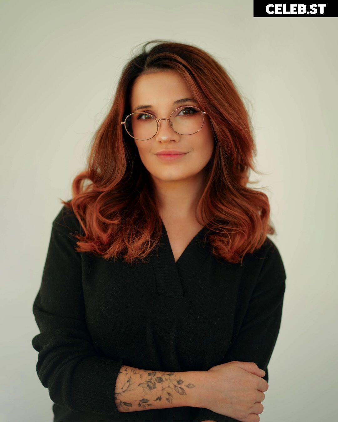 Cadaea Image 4364044