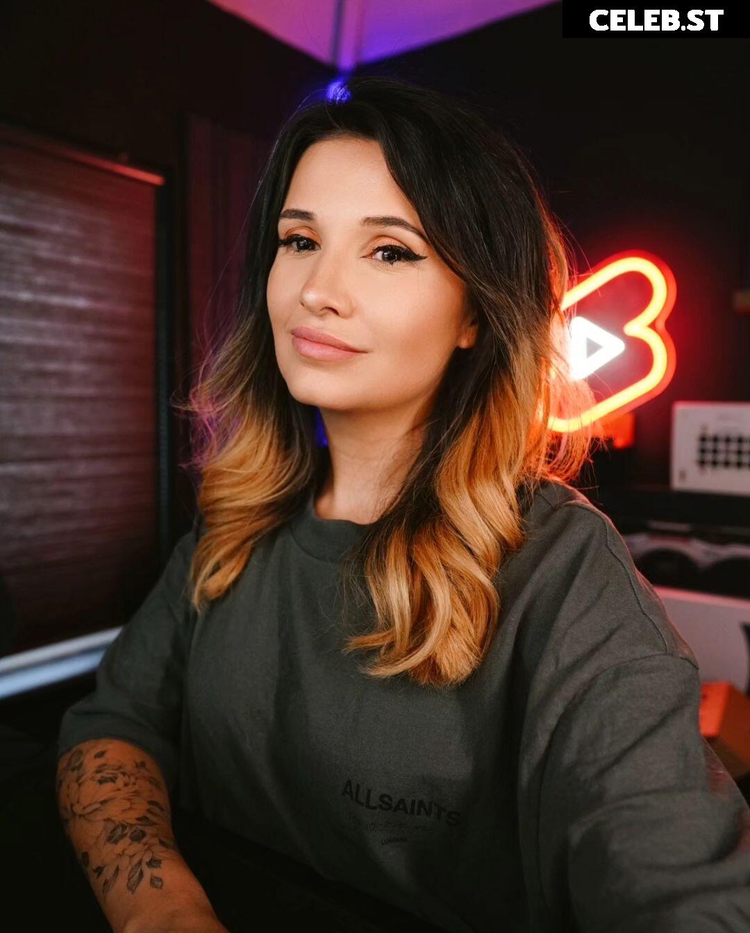 Cadaea Image 4361874