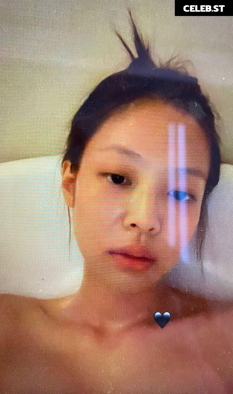 Jennie | BLΛƆKPIИK (Blackpink) Image 4369844