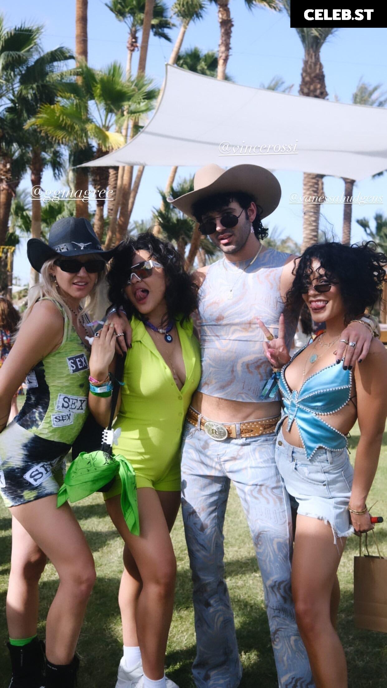 Stella Hudgens (Vanessa's Sister) Image 4368526