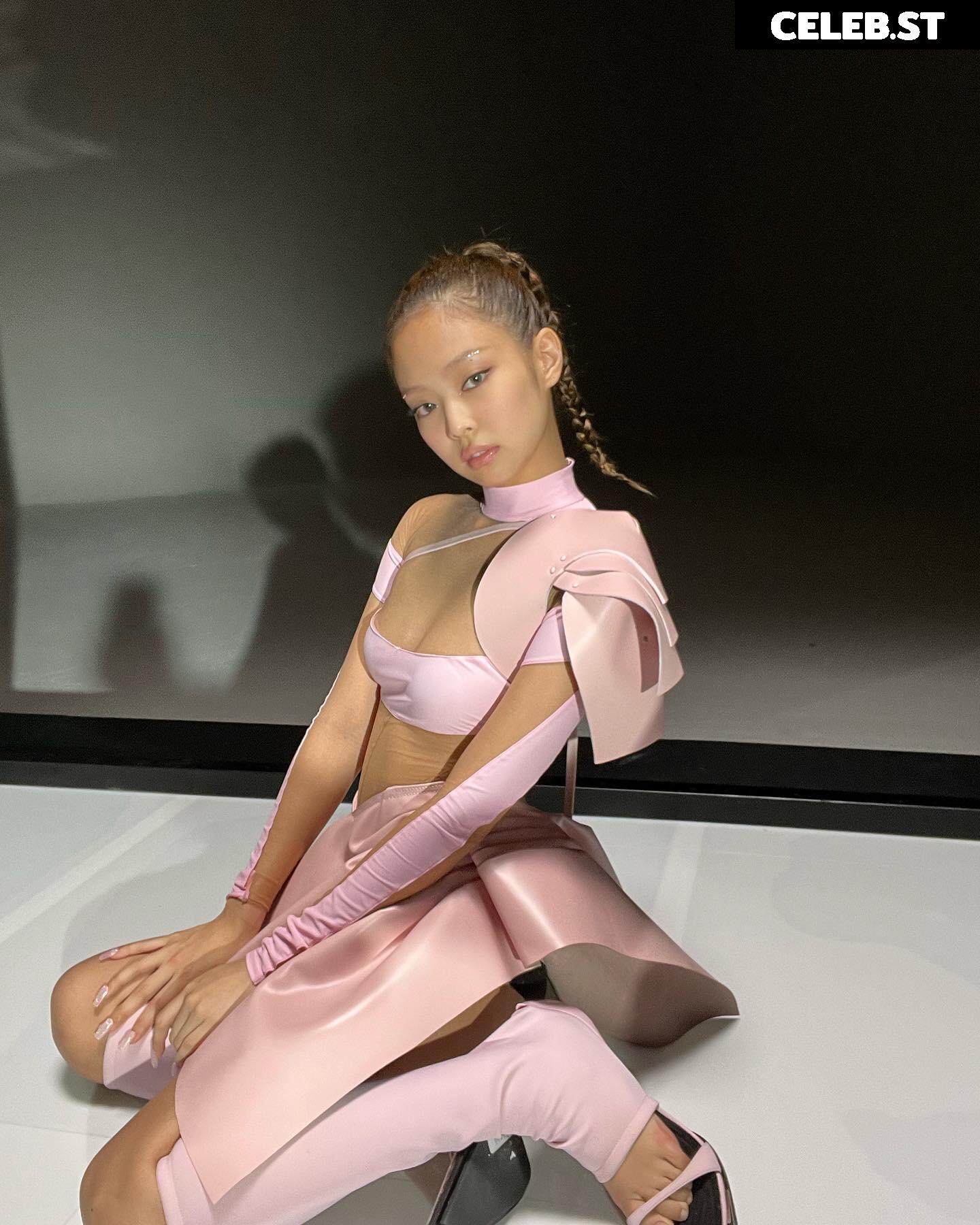 Jennie | BLΛƆKPIИK (Blackpink) Image 4368692