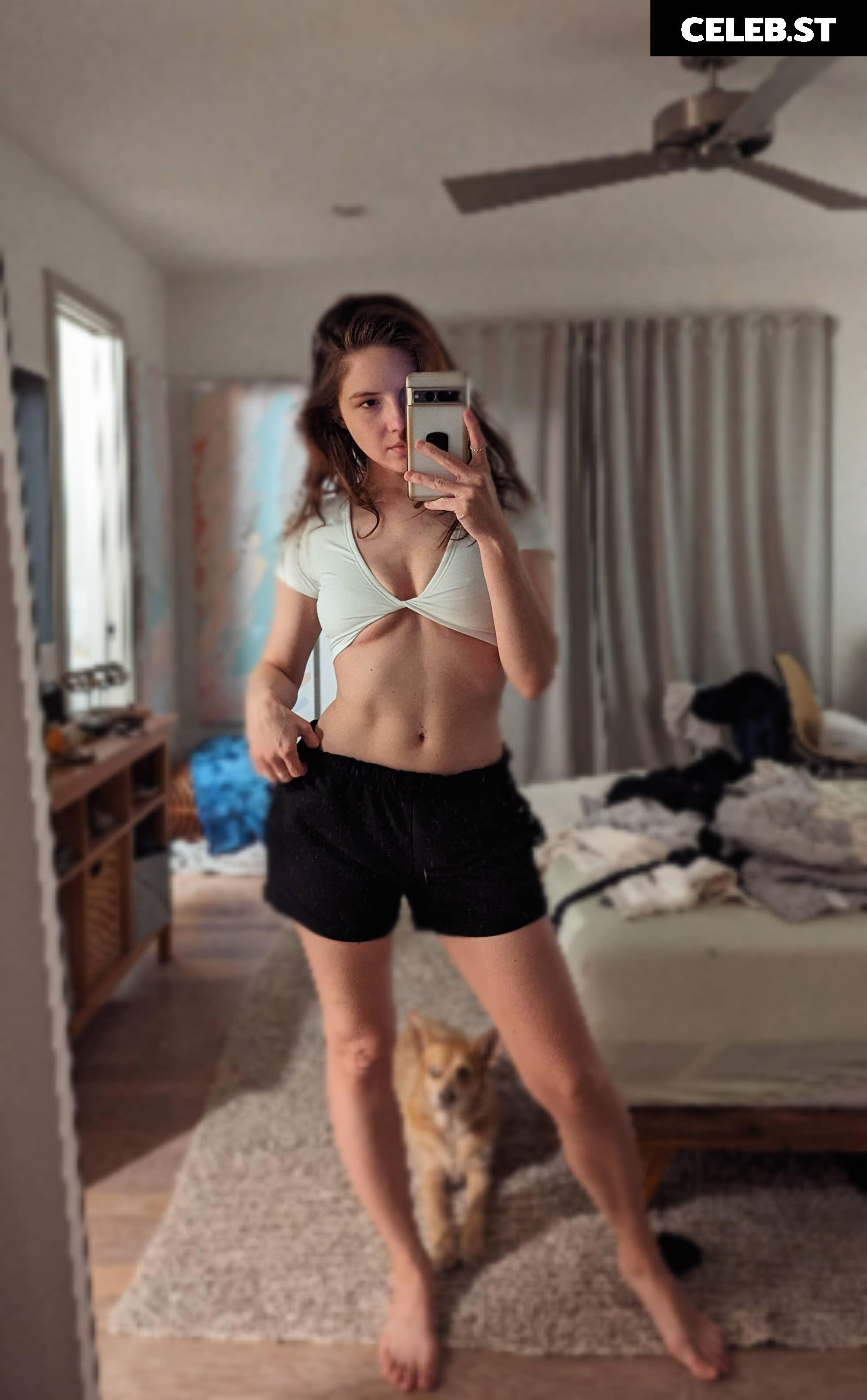 Taalia Vess Image 4351622