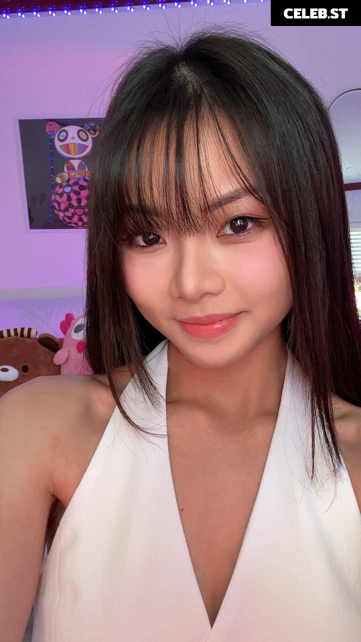 Cindy Phan / Dearcindyphan Image 4350484