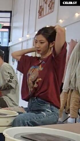 Fuslie (Leslie) Image 4350403