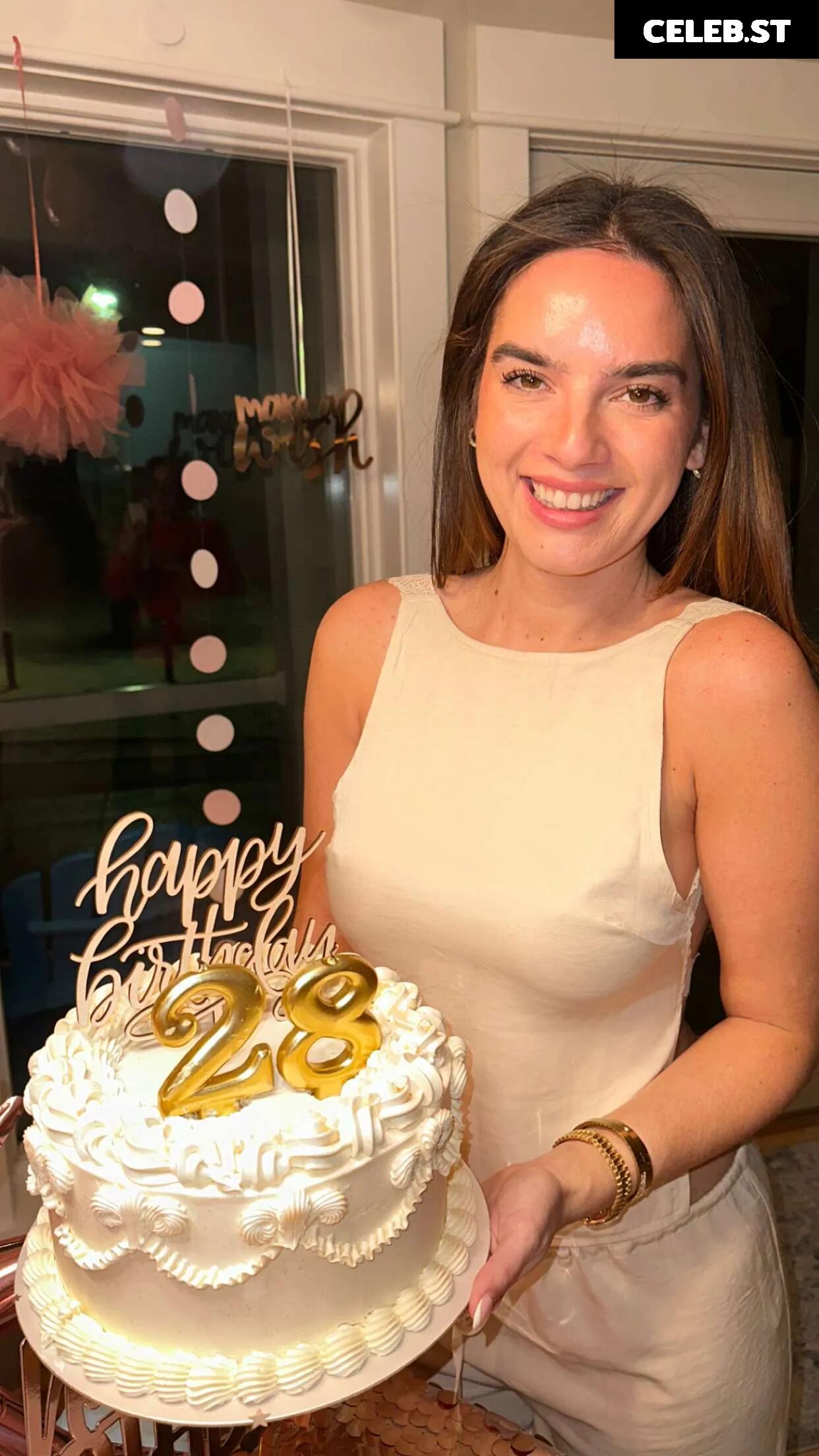 Natalie Noel Image 4345647