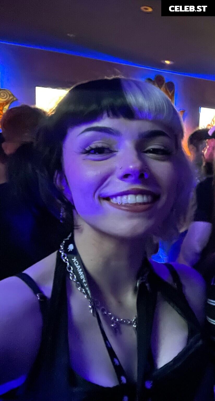 Emma Langevin Image 4341045