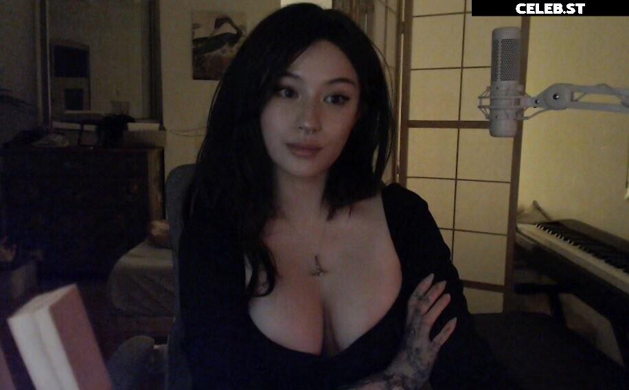 JadeyAnh | vylerria Image 4349455