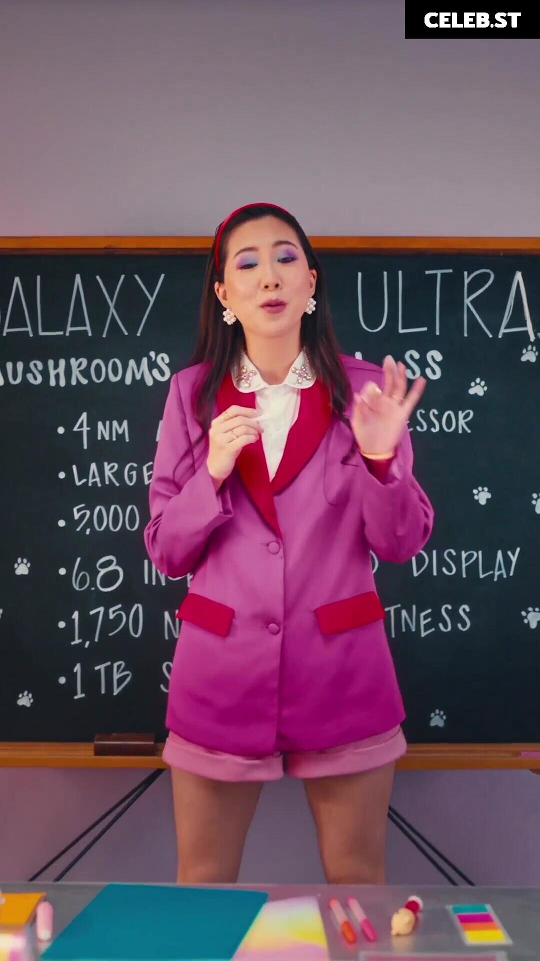 Fuslie (Leslie) Image 4336170