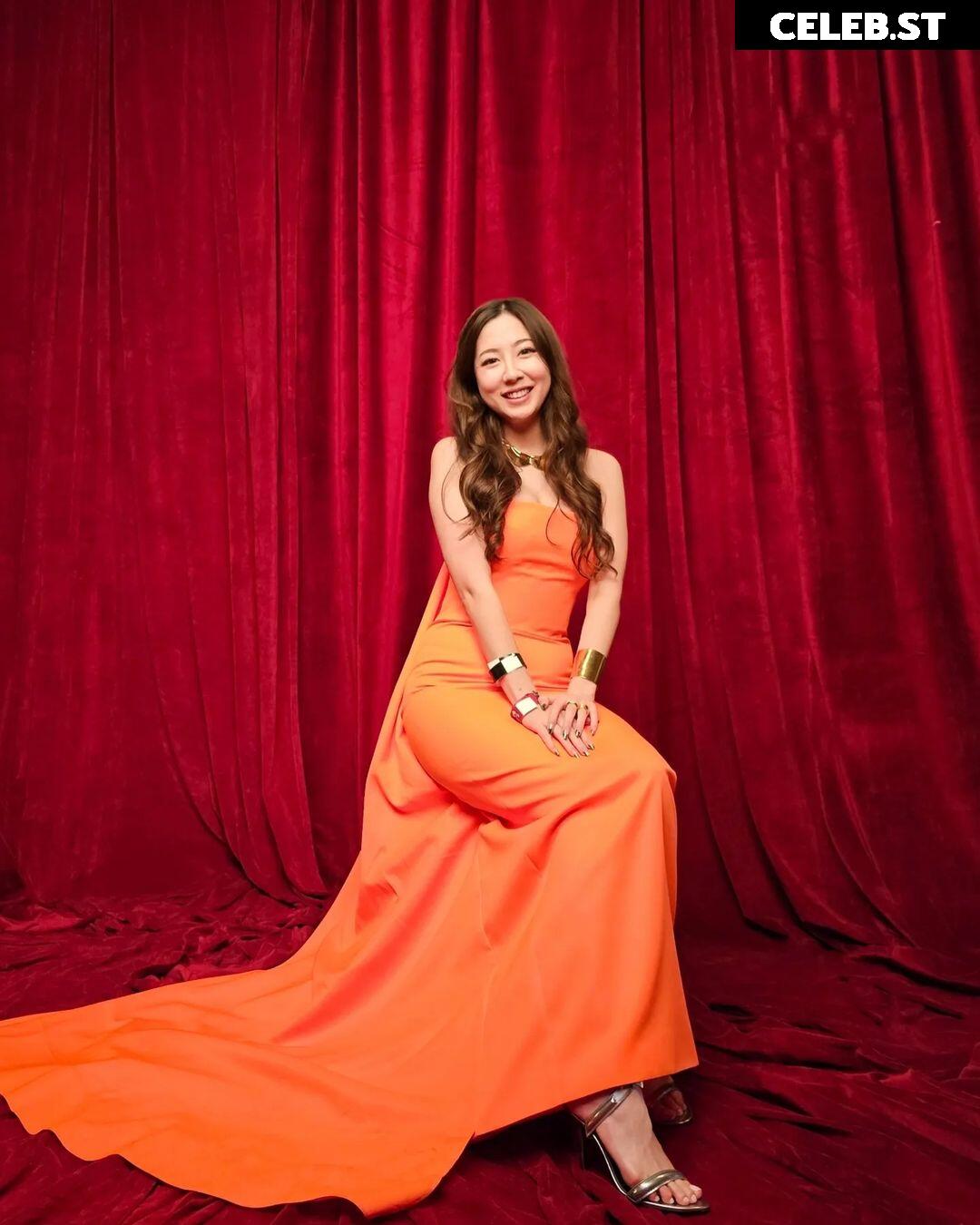 Fuslie (Leslie) Image 4336383