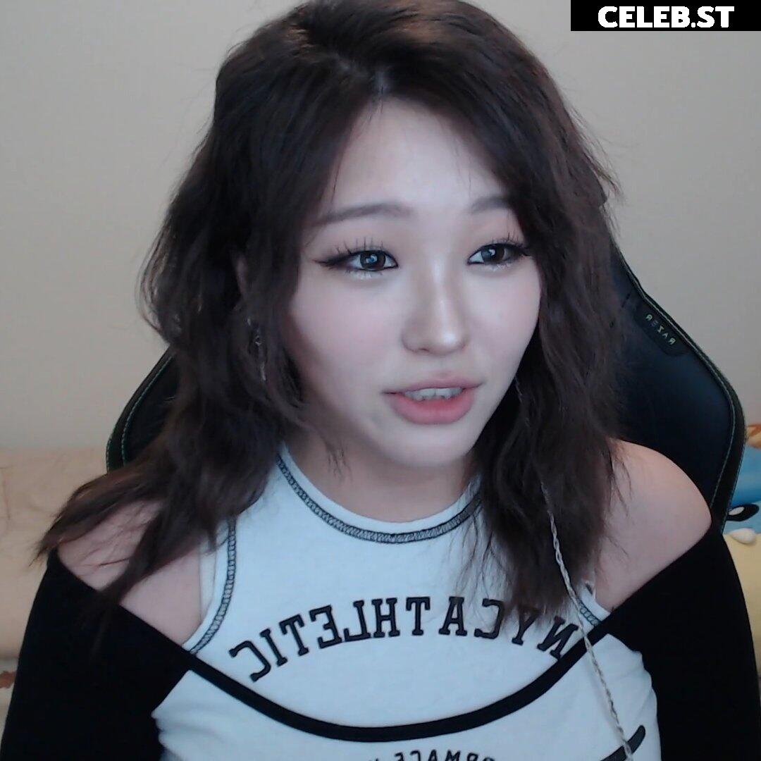 Kang Hee Yoon / Hyoon / Aikuros Image 4337774