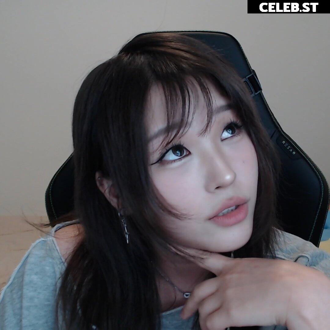 Kang Hee Yoon / Hyoon / Aikuros Image 4337765