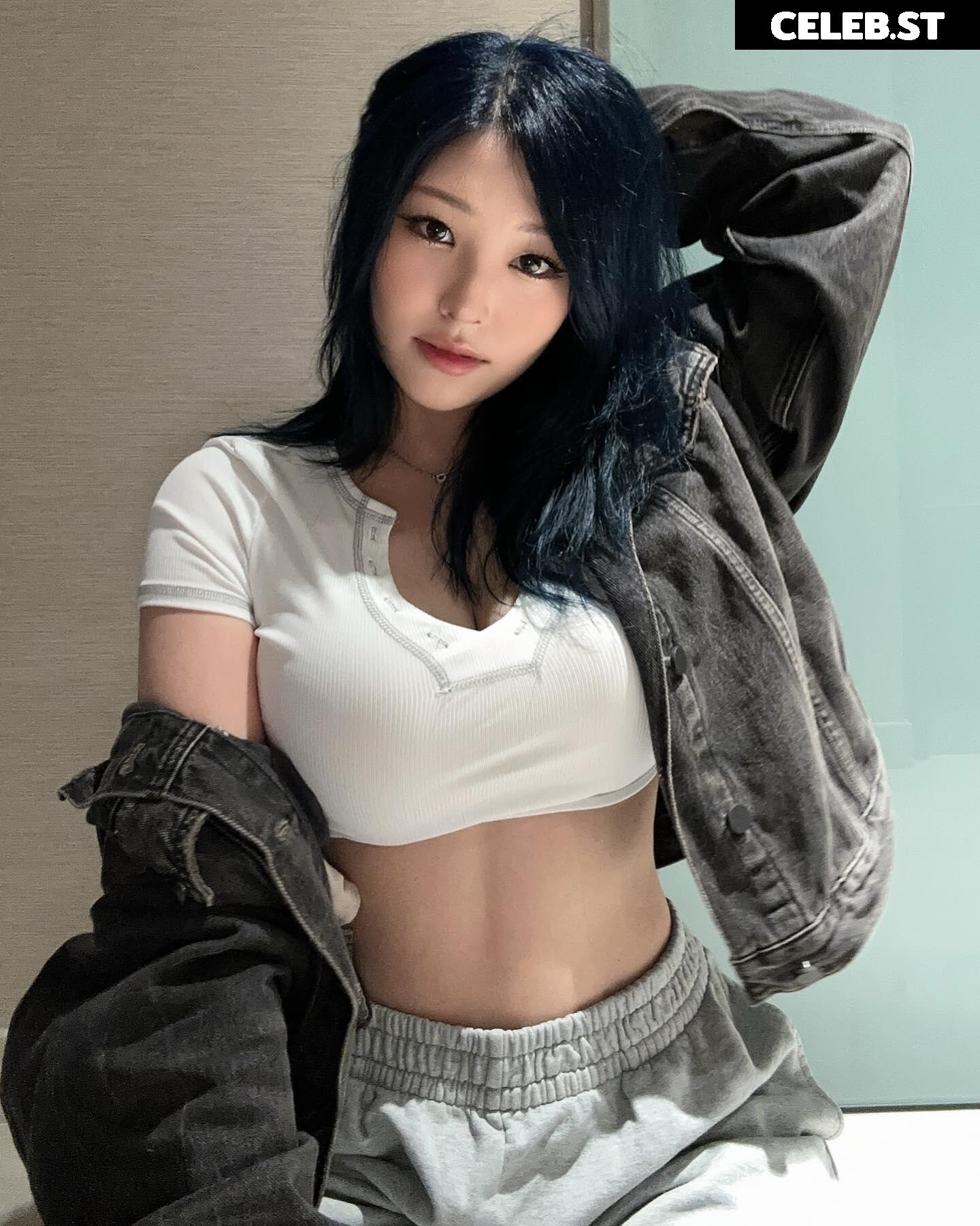 Kang Hee Yoon / Hyoon / Aikuros Image 4334149