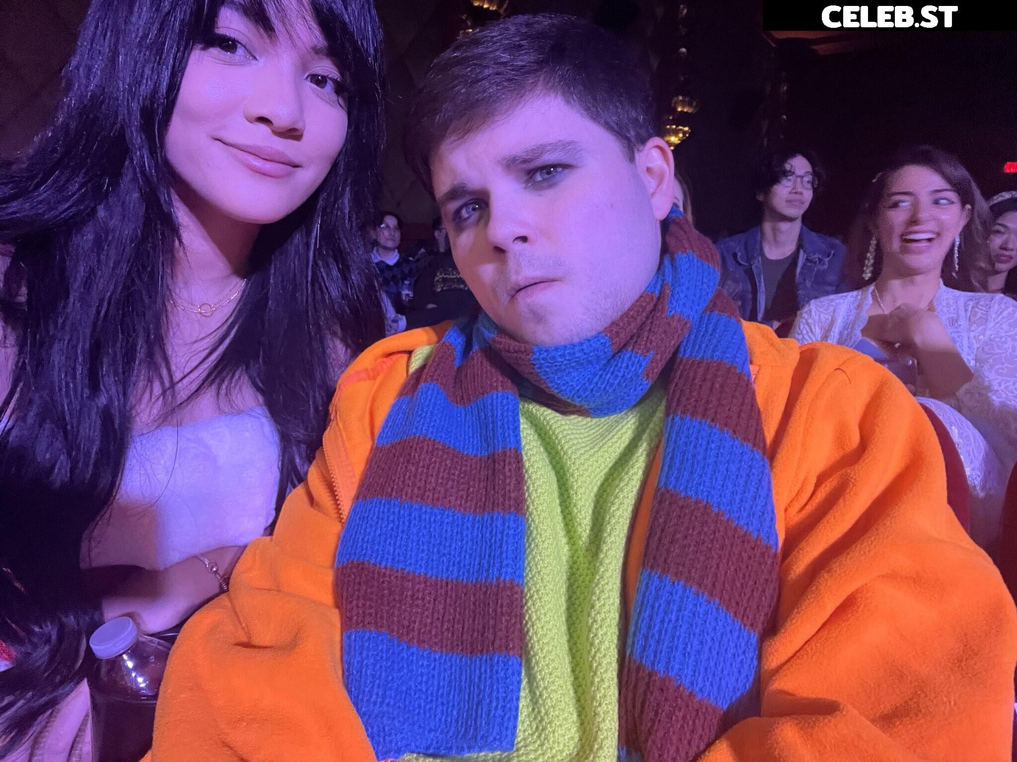 Cinnabrit Image 4332527