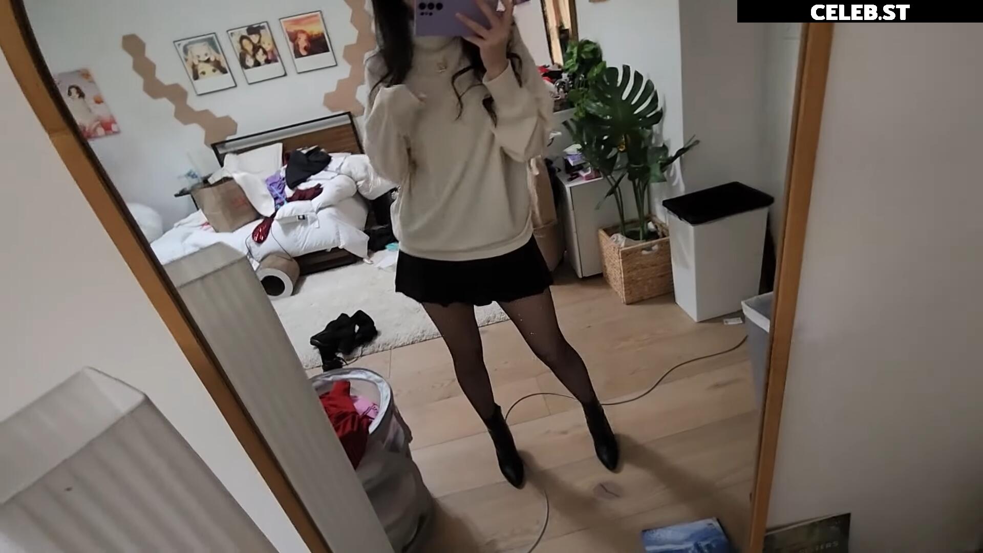 Fuslie (Leslie) Image 4333129