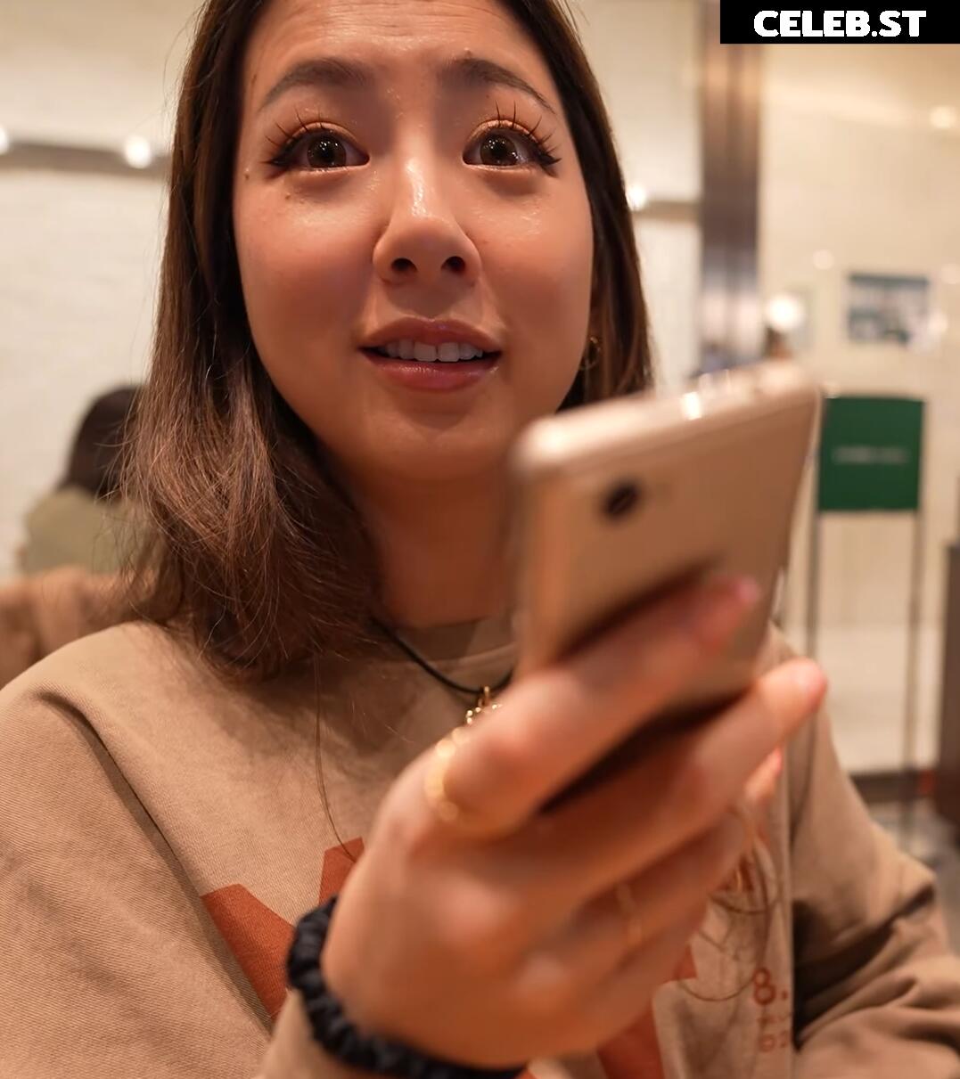 Fuslie (Leslie) Image 4339752