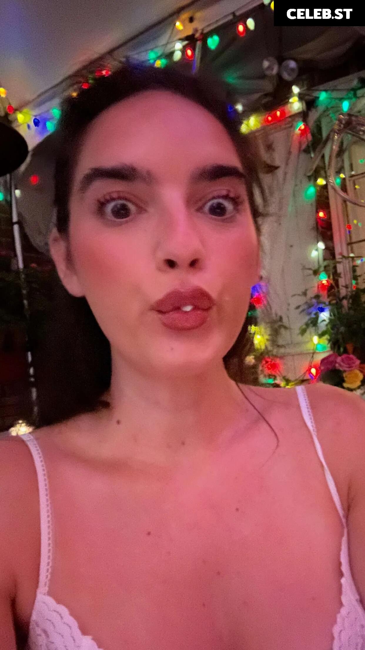 Natalie Noel Image 4324449