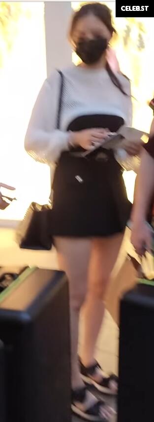 Fuslie (Leslie) Image 4323052