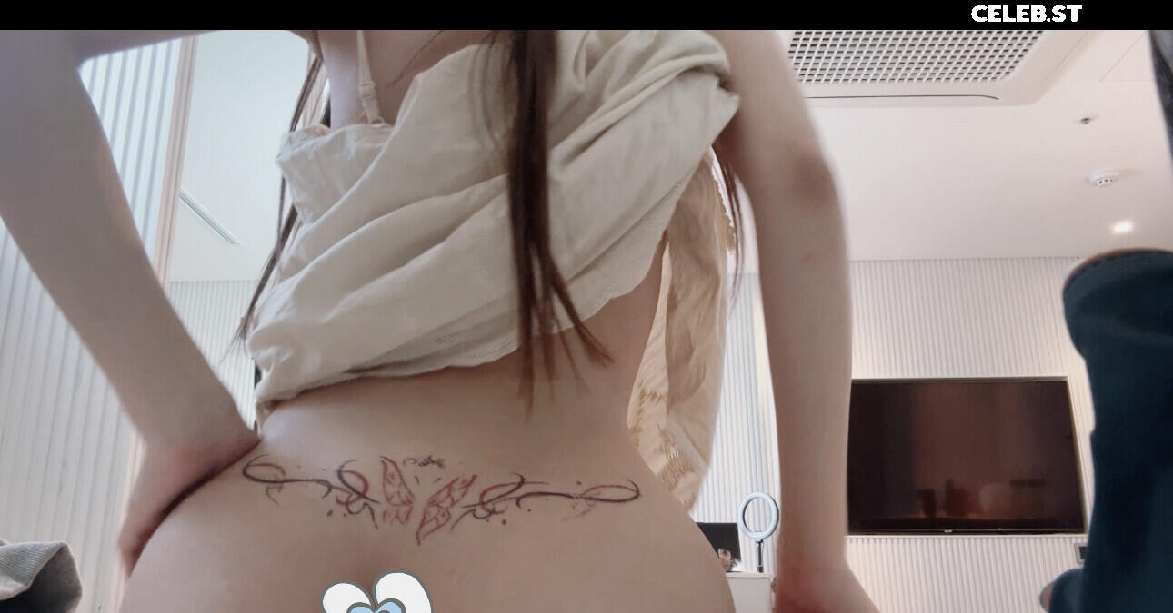 irissiri129 / irisyiyi_ / 艾怡 Image 4323379