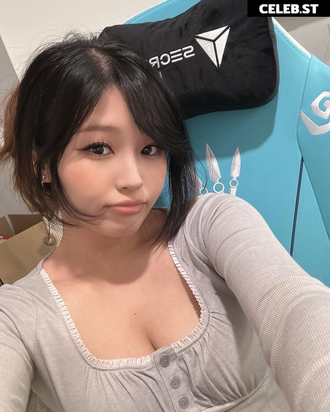 Kang Hee Yoon / Hyoon / Aikuros Image 4329861