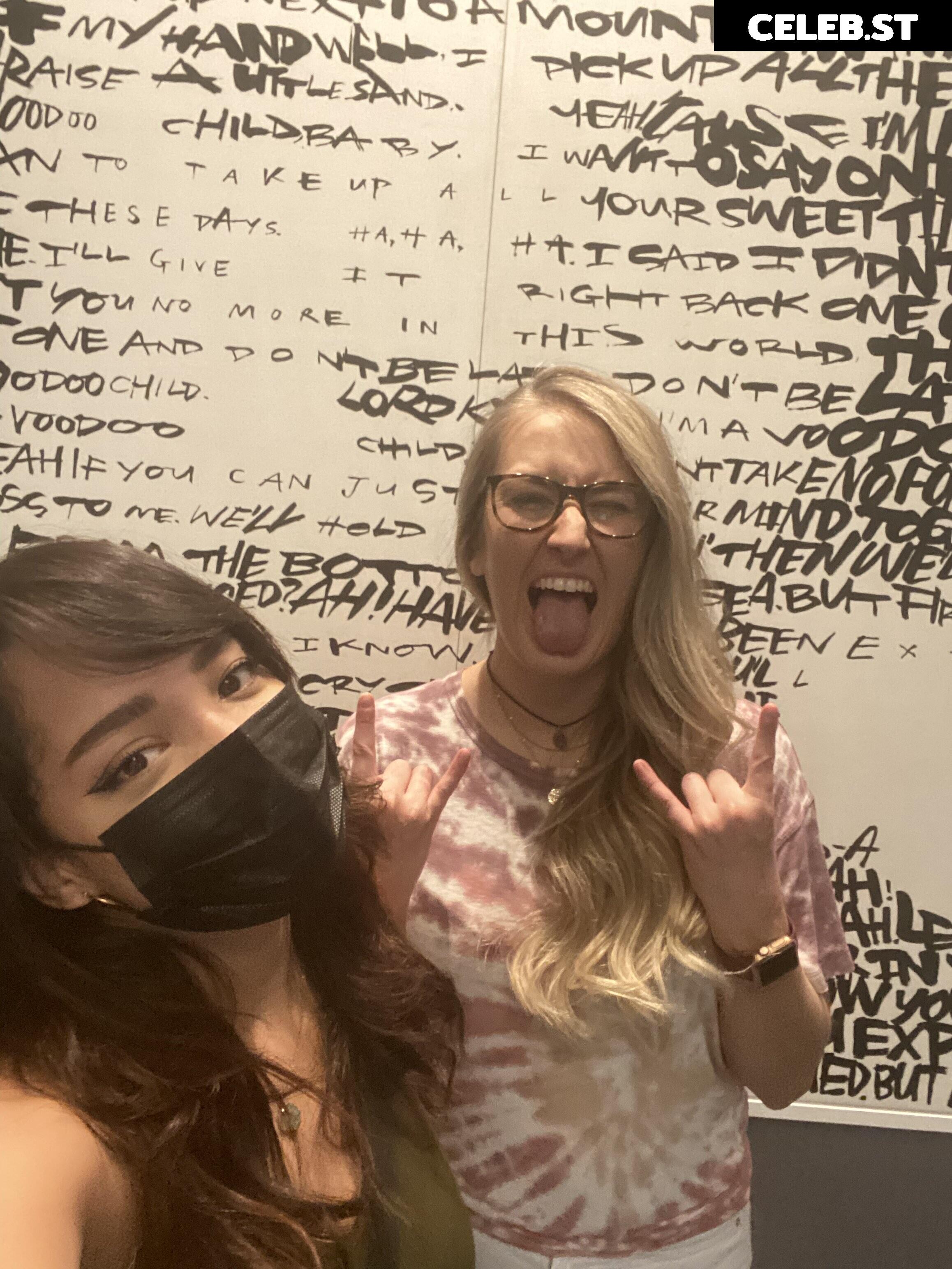 Cinnabrit Image 4317982