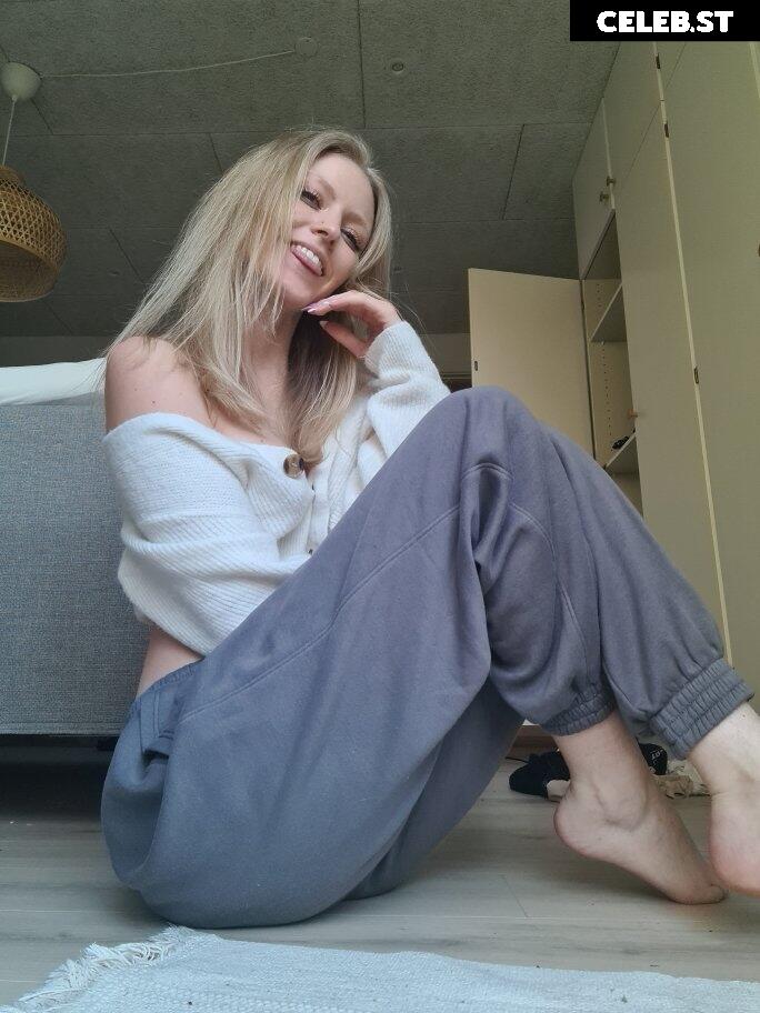 Copykat_/Itsyourkatrine Image 4311108