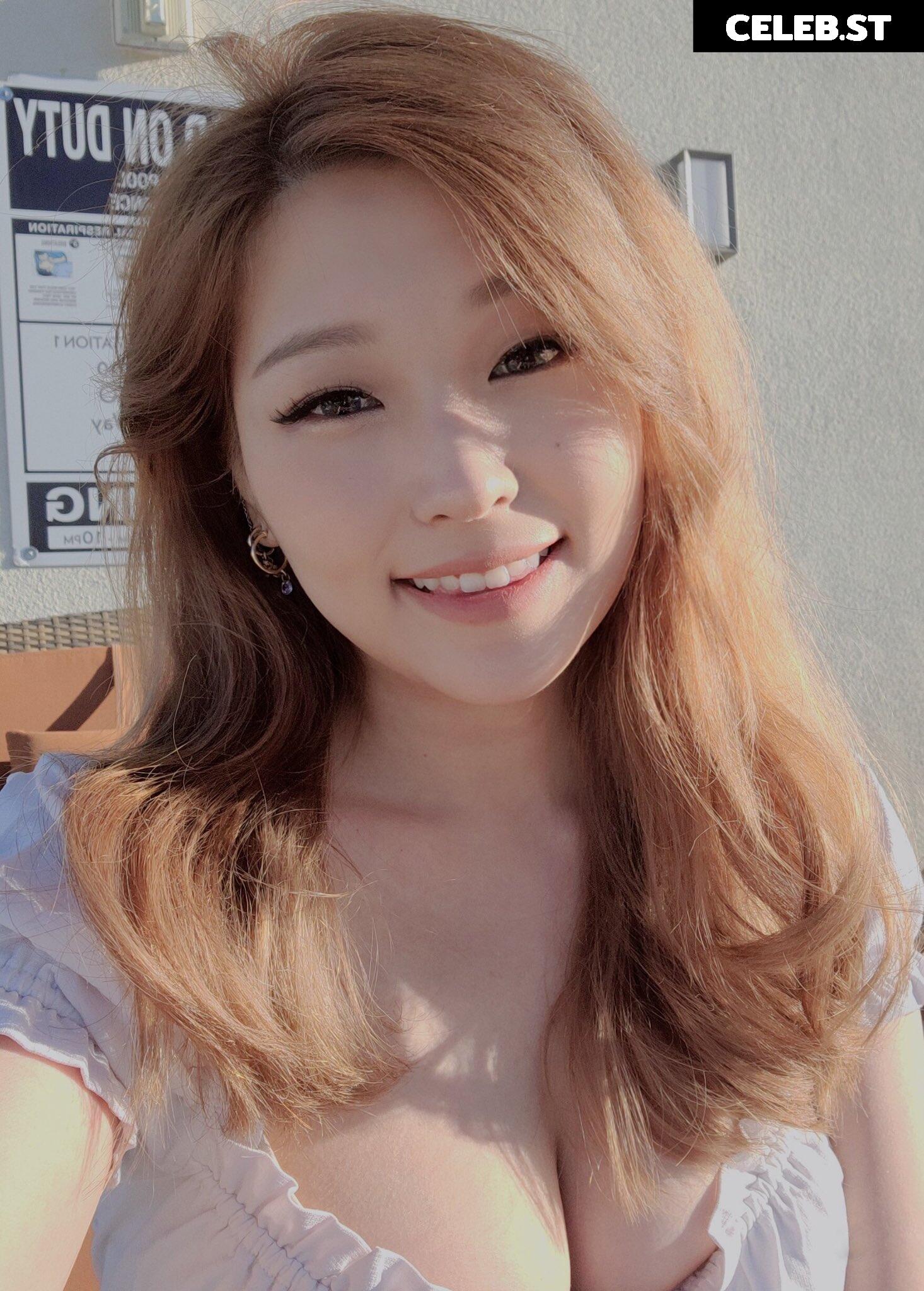 Kang Hee Yoon / Hyoon / Aikuros Image 4313767