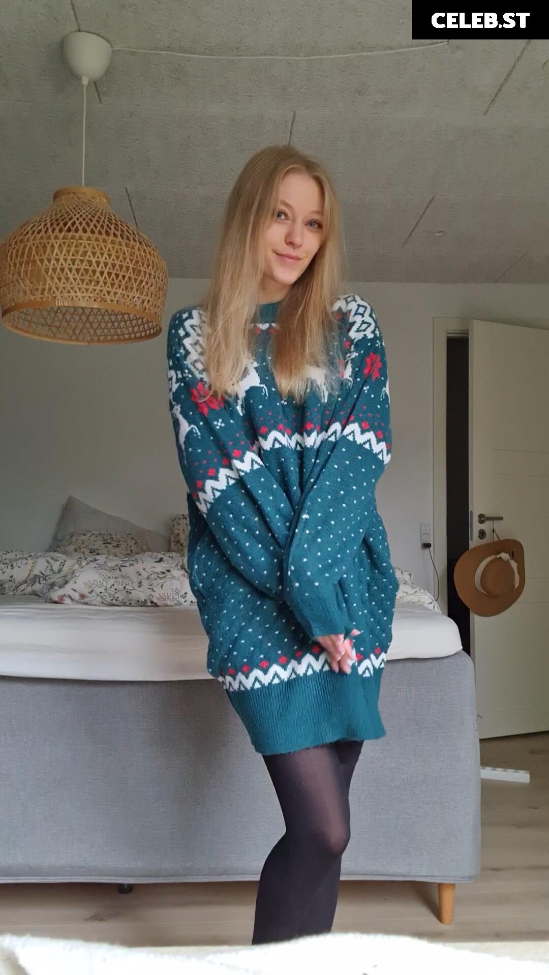 Copykat_/Itsyourkatrine Image 4319684