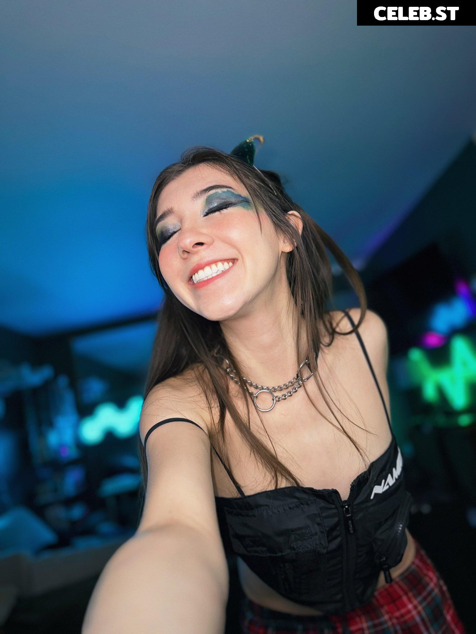 Kaisa / Kaisastreams Image 4319115