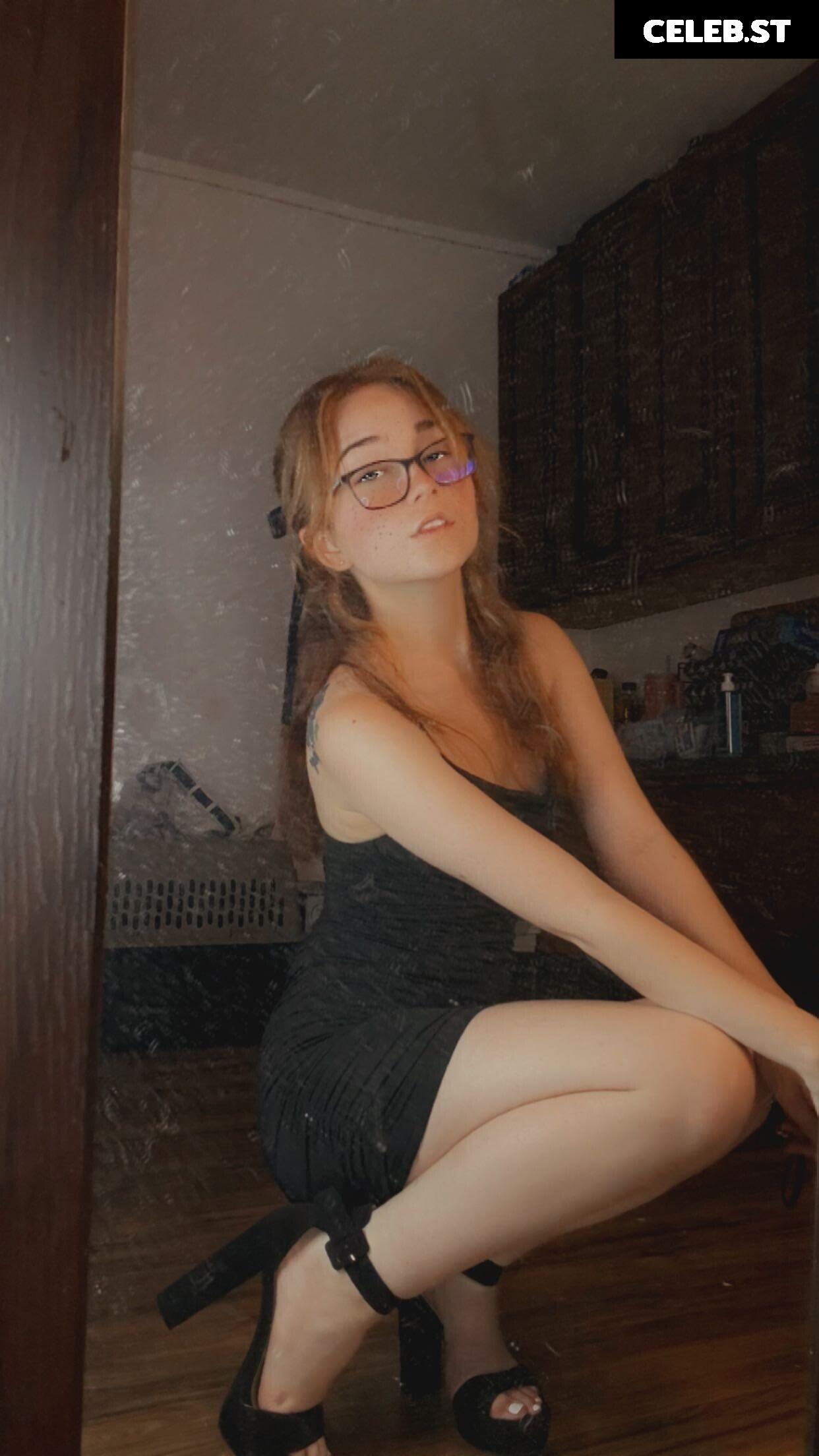 Lyssaurora Image 4309925