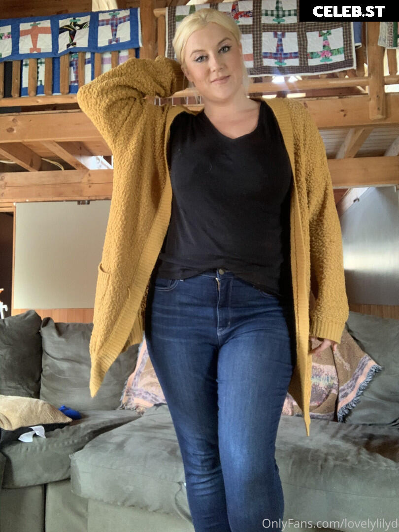 Lily Dee Image 489725