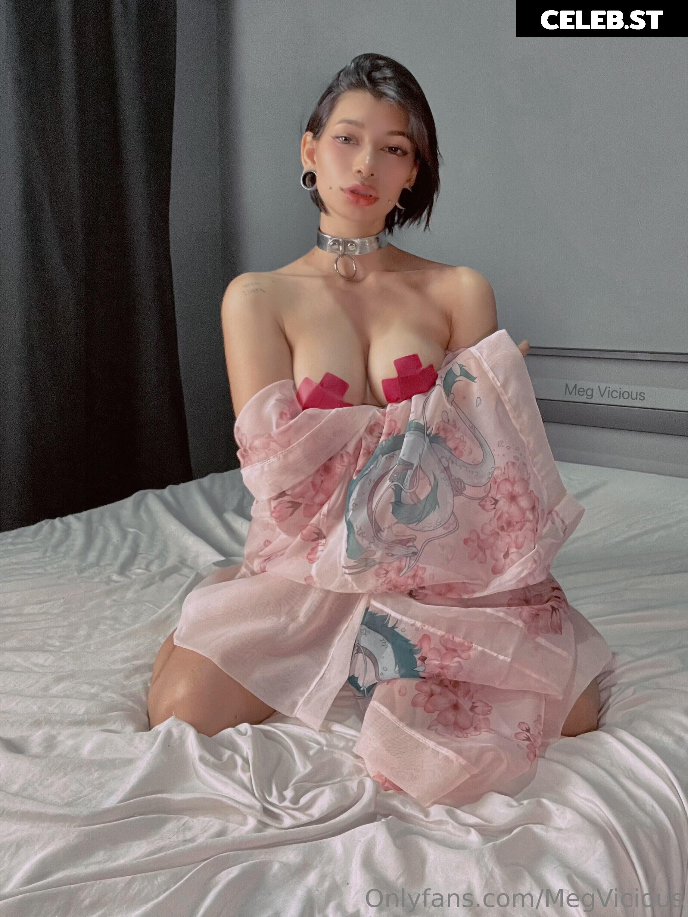 Meg Vicious - Hot Argie - B/G Image 4885150