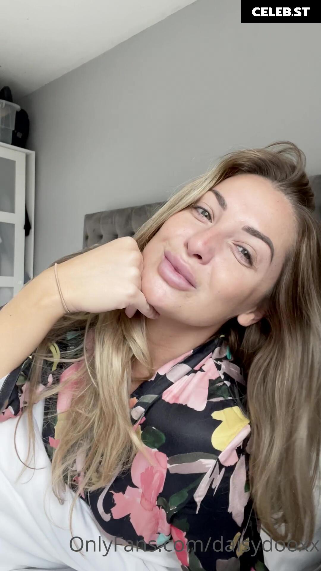 Daisy Watts / DaisyDooTaylor / Daisy Taylor Image 4883640