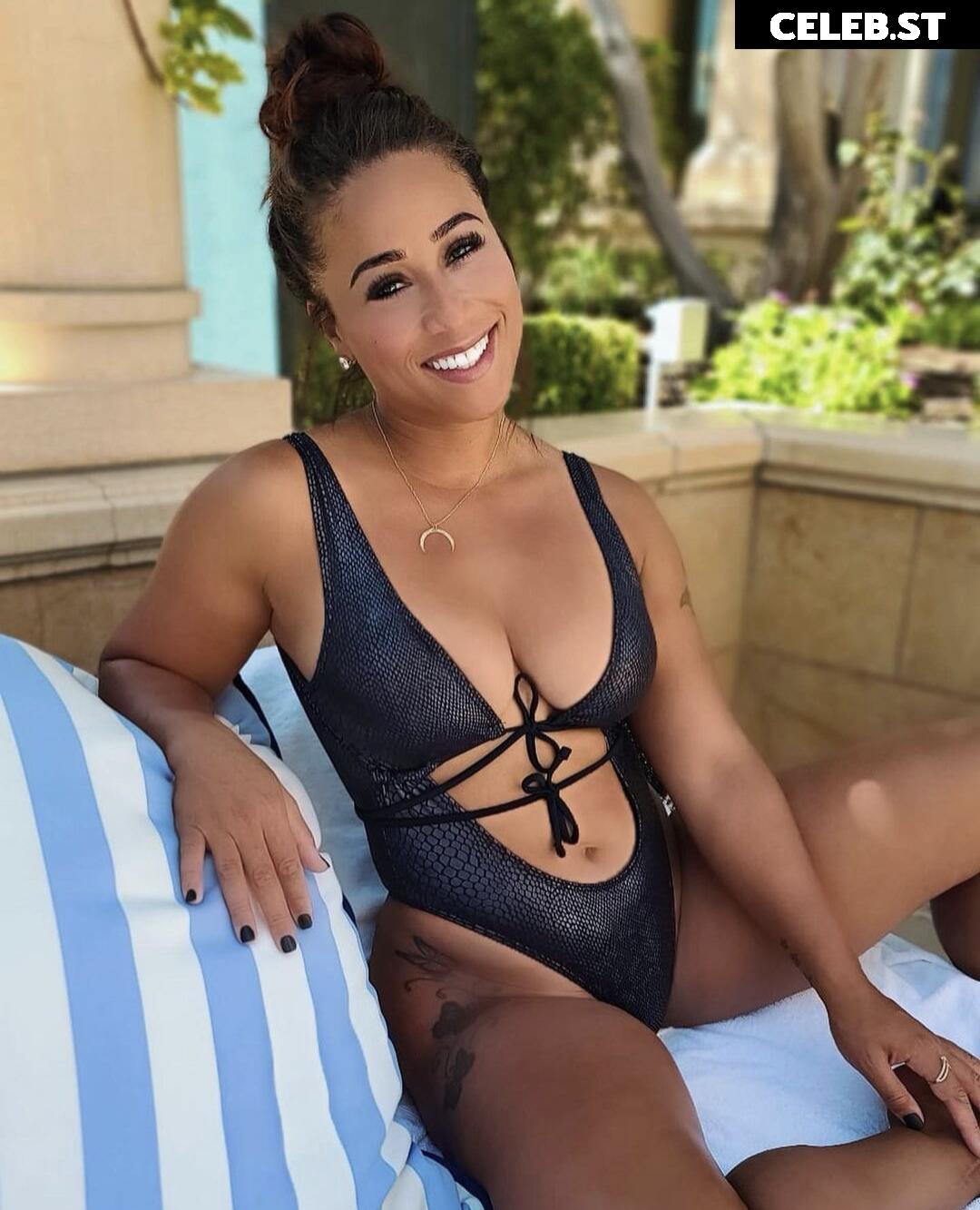 Nicole Alexander Image 487773