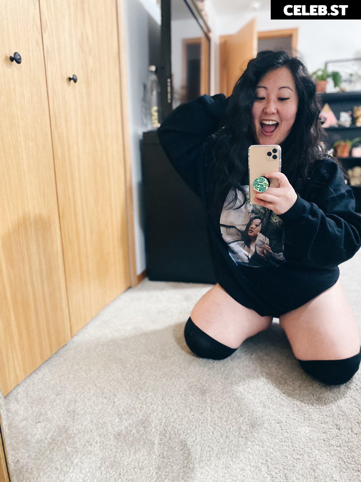 Beebeekimchi / beebsinthehive Image 4872238