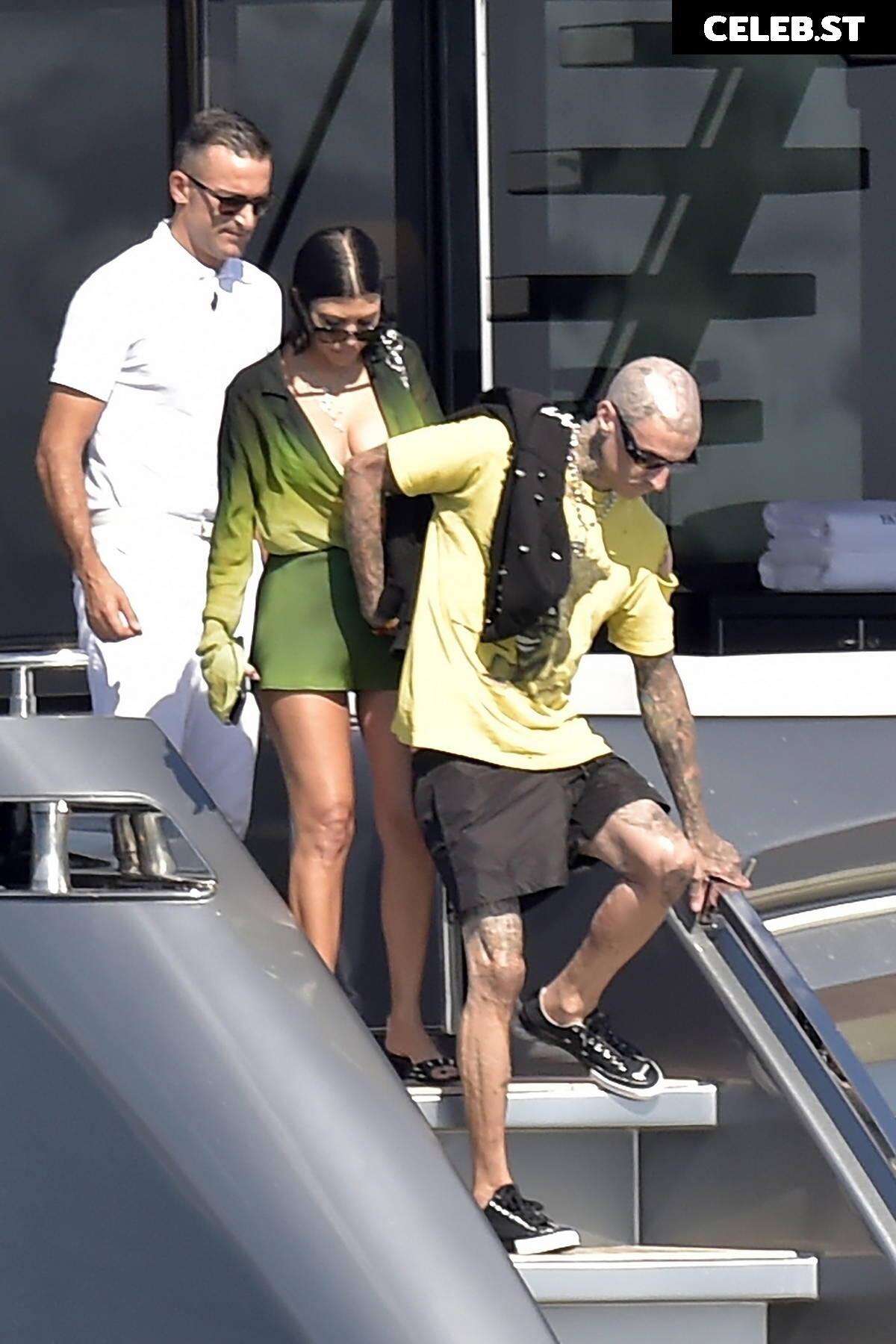 Kourtney Kardashian Image 4846402