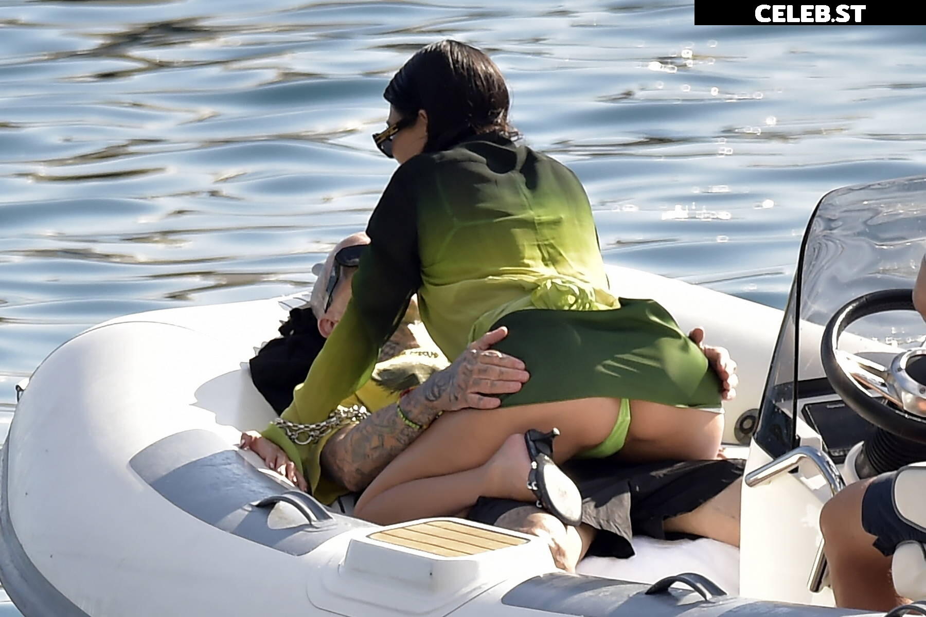 Kourtney Kardashian Image 4846395