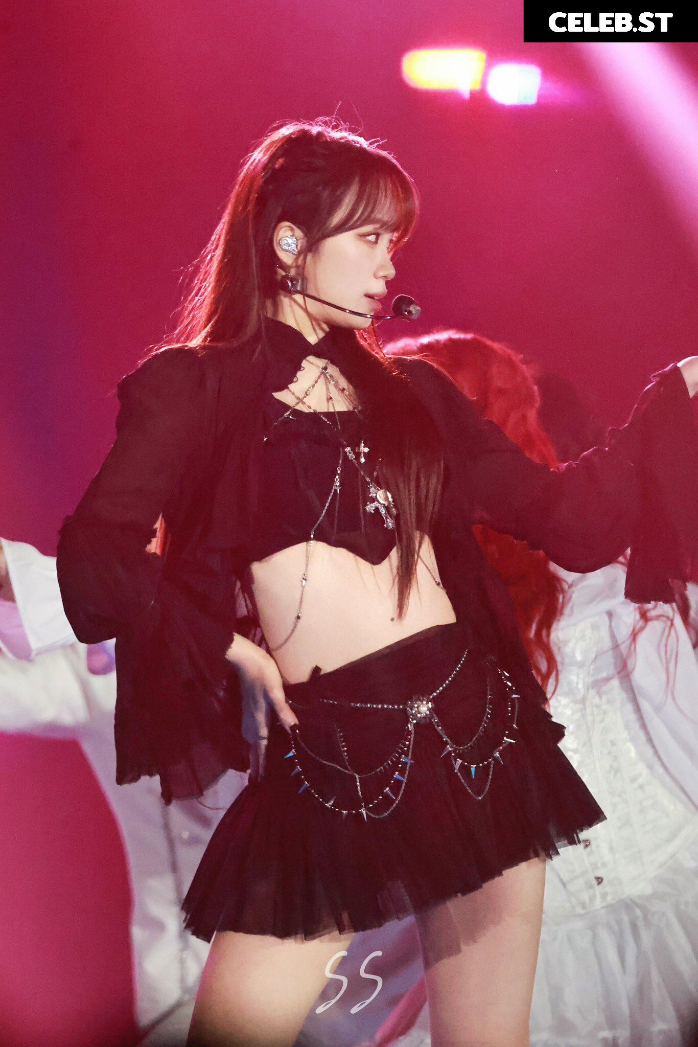 Kim Chaewon 김채원 [Le Sserafim] Image 4849859