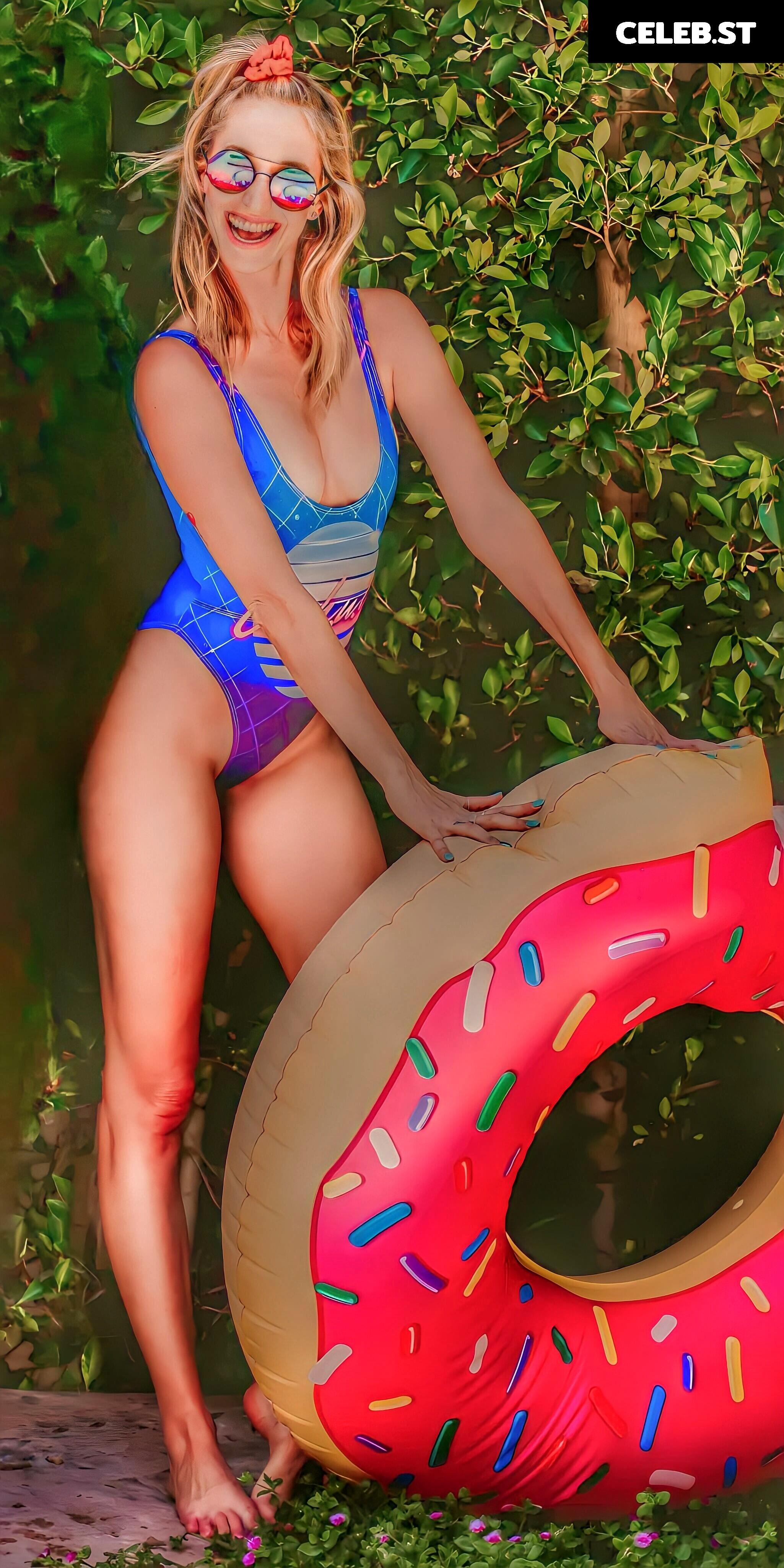 Maude Garrett Image 4834827