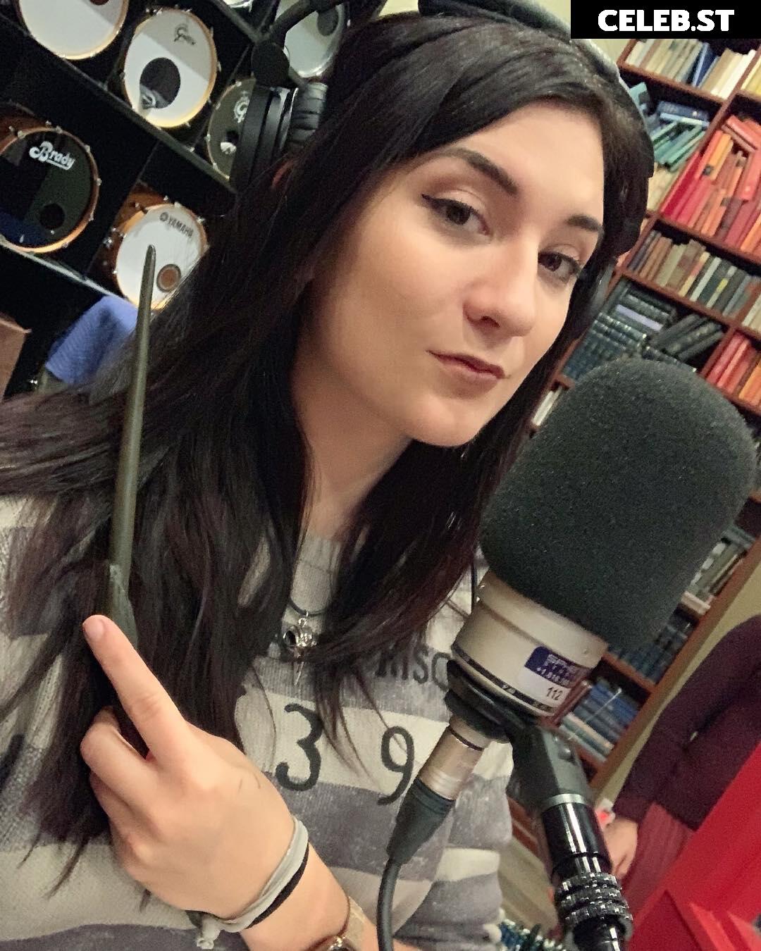 Brizzy Voices/Anna Brisbin Image 4831723