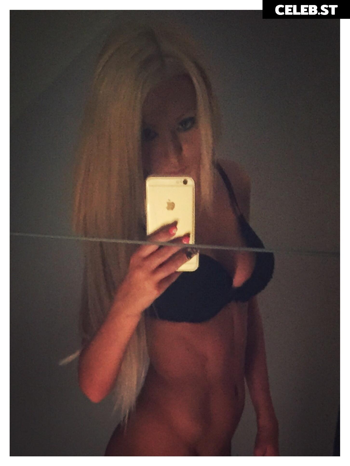 Melanie Hirsch Image 483045