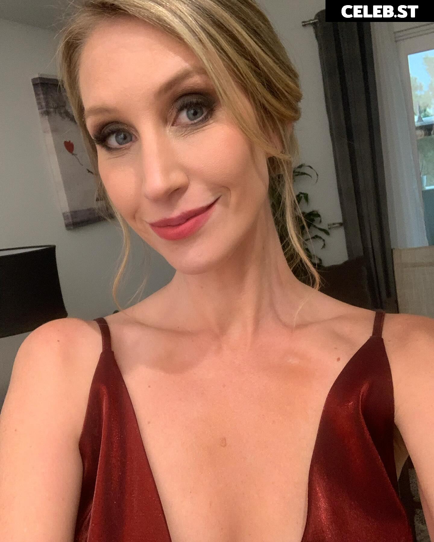 Maude Garrett Image 4838369