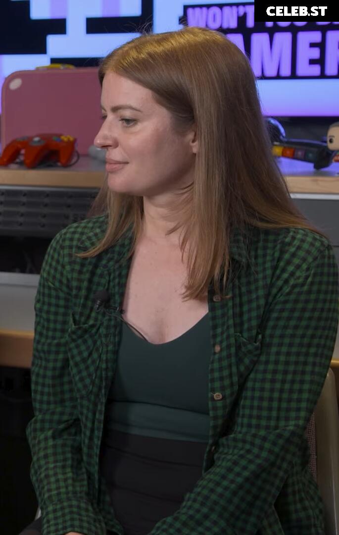 Elyse Willems Image 4825823