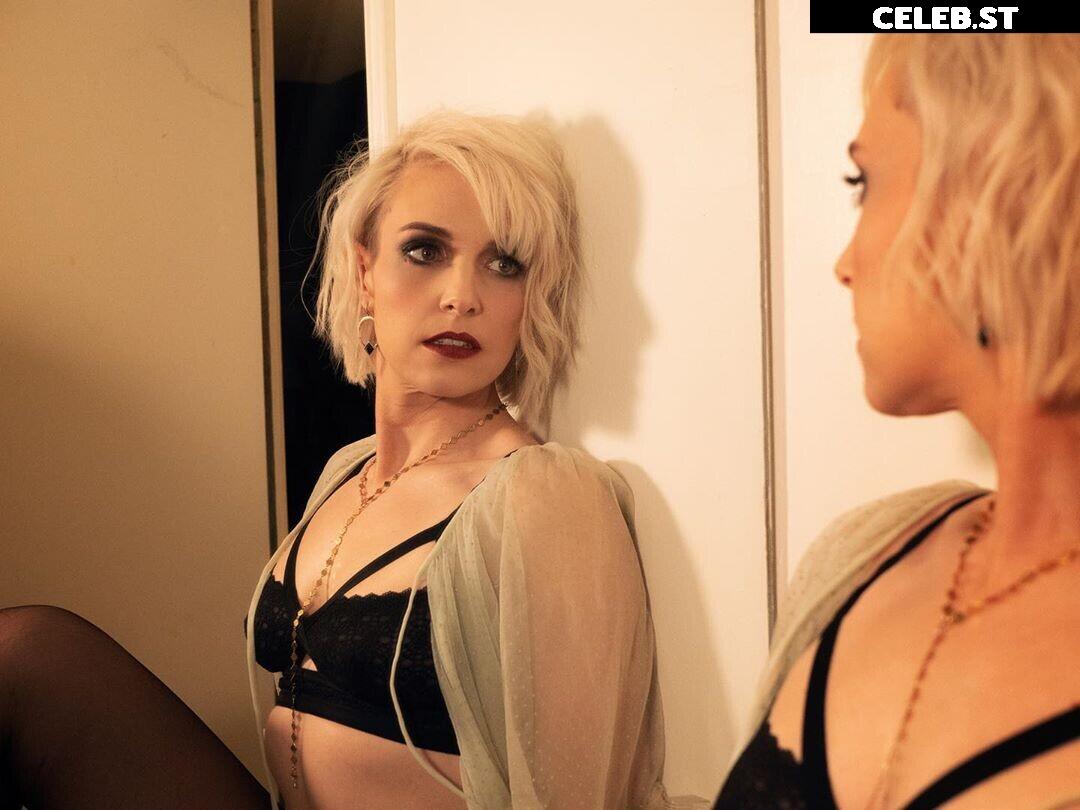 Movie/Series Talk Babes Image 4824553