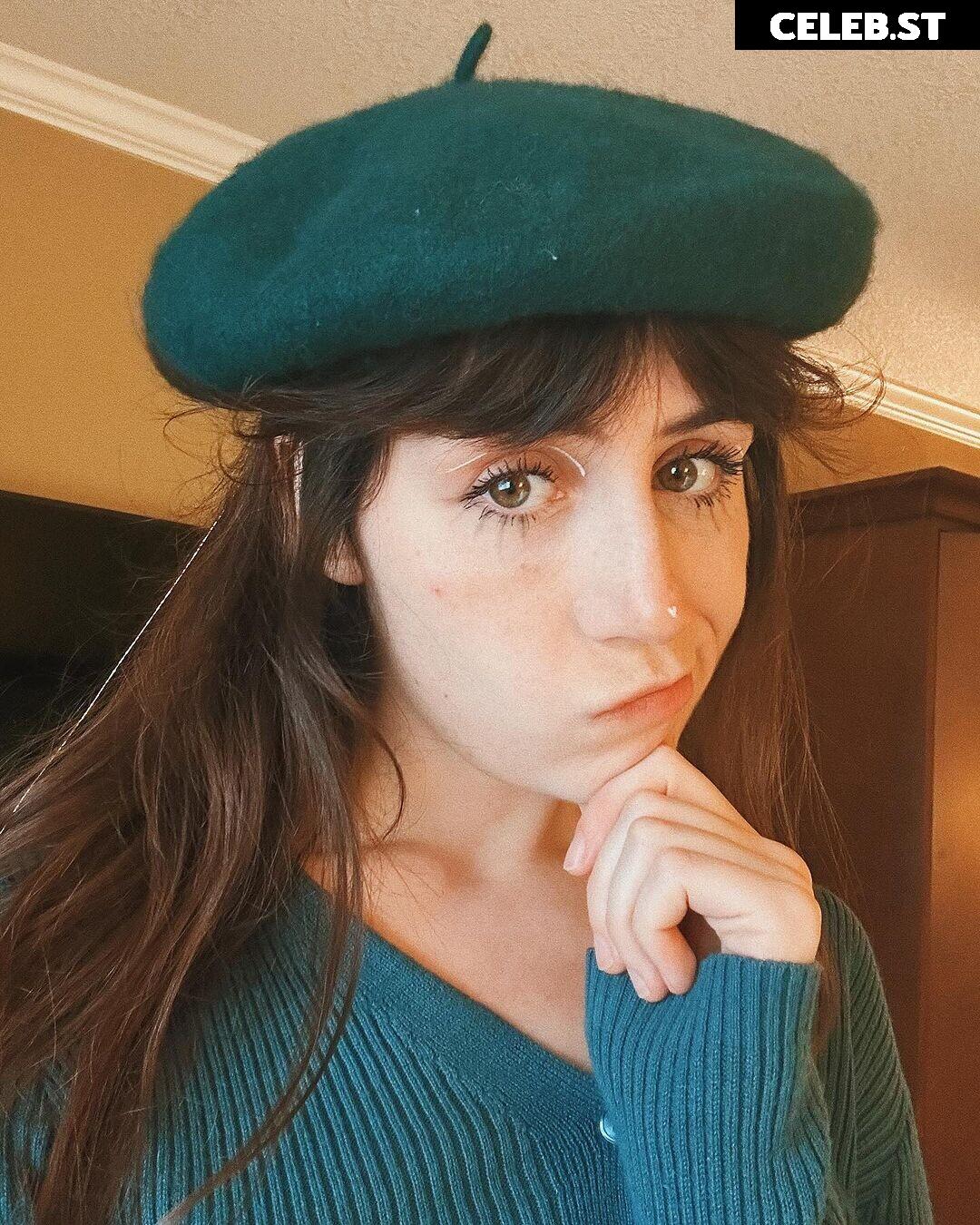 Dodie Clark doddleoddle Image 4811521